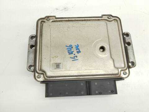 Foto 4ª: Centralita Motor ECU Hyundai i30 2.0 CRDI CAT 140CV 103KW [D4EA] (2008)