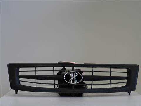 Foto 1ª: Rejilla Delantera Hyundai Galloper 2.5 TD INTERCOOLER 99CV 73KW [D4BH] (1999)