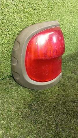 Foto 2ª: Piloto Trasero Izquierdo Nissan Terrano 2.7 D R20 3P [TD27TI] (2002)