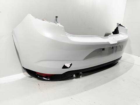 Foto 2ª: Paragolpes Trasero Renault Megane 1 TCE ENERGY 132CV (2015)