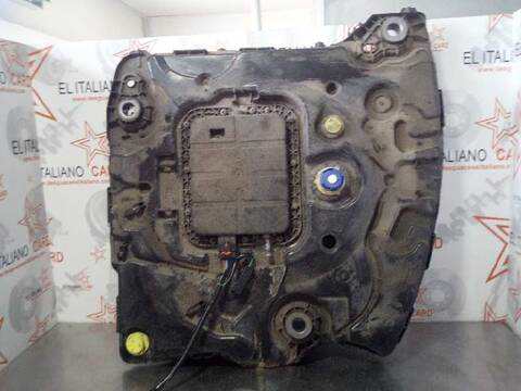 Foto 1ª: Deposito de Combustible Peugeot 208 156CV 115KW