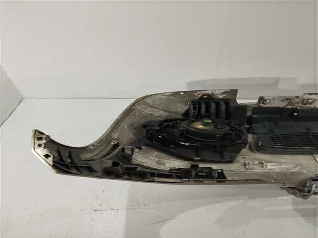 Foto 2ª: Paragolpes Delantero Mercedes Clase A 140 A 170 169.032) 116CV 85KW [M266940] (2006)