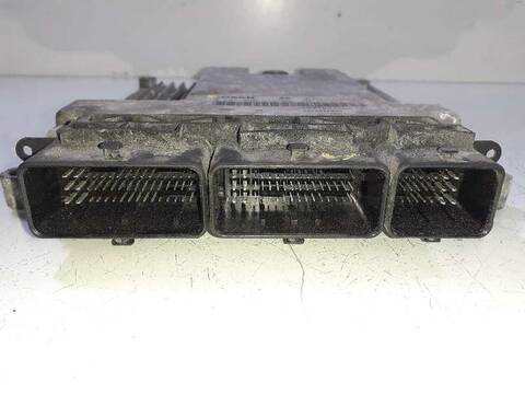 Foto 3ª: Centralita Motor ECU Nissan NV400 3.3 T L1 H1 PRO (2014)