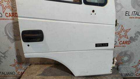 Foto 3ª: Puerta Delantera Derecha Nissan Atleon TK56.35/3 120CV [BD30TI] (2004)