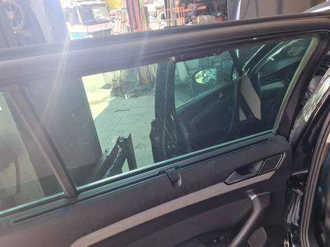 Elevalunas Manual Trasero Izquierdo Volkswagen Passat BUSINESS 150CV 110KW