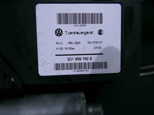 Foto 3ª: Elevalunas Eléctrico Delantero Derecho Volkswagen Touareg 2.5 TDI 2002-2010 [BAC] (2005)