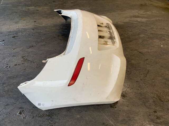 Foto 2ª: Paragolpes Trasero Hyundai i20 1.1 CRDI75CV 0CV [D3FA] (2014)