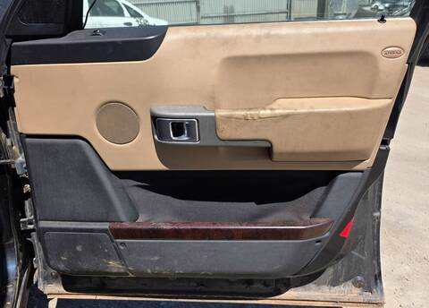 Foto 1ª: Tapizados Cartoneras Land Rover Range TD6 HSE 177CV 130KW (2002)