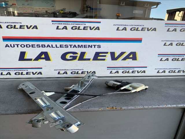 Elevalunas Eléctrico Delantero Izquierdo Renault Megane 1.9 DCI 120CV II 3/5 PUERTAS BM/CM DESDE 10/2002