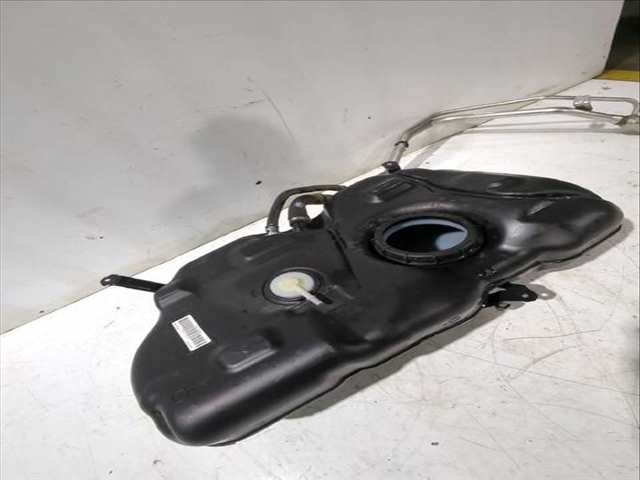 Foto 2ª: Deposito de Combustible Ford Puma 1.0 ECOBOOST 125CV [B7JA B7JB B7JE] (2019)