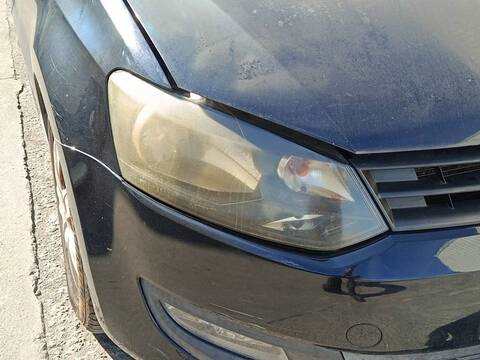 Faro Derecho Volkswagen Polo CAYA