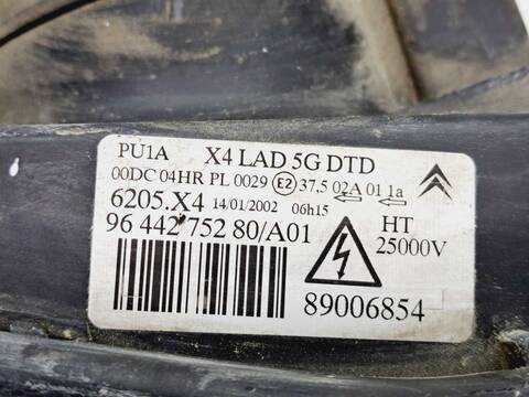 Foto 4ª: Faro Derecho Citroen C5 2.2 HDI FAP CAT 4HX - DW12ED4) BERLINA 133CV 98KW (2002)