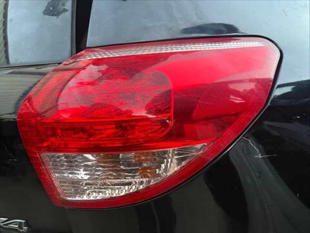 Foto 3ª: Piloto Trasero Derecho Toyota Rav4 2ADFHV (2007)