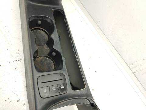 Foto 3ª: Consola Central Ford Puma HYBRID ST-LINE 125CV 92KW [B7JB] (2020)