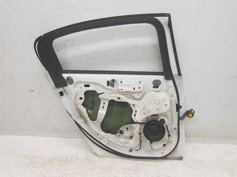 Foto 3ª: Puerta Trasera Izquierda Peugeot 508 ALLURE (2010)