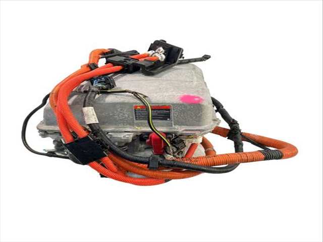 Alternador Nissan NV200 ME0N 109CV