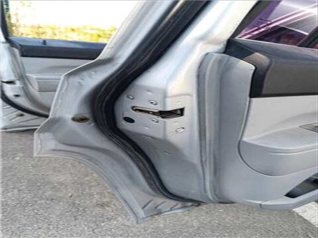 Cerradura Puerta Trasera Izquierda Jeep Patriot 2.4 LIMITED [2 4 LTR. - 125 KW 16V CAT] 170CV