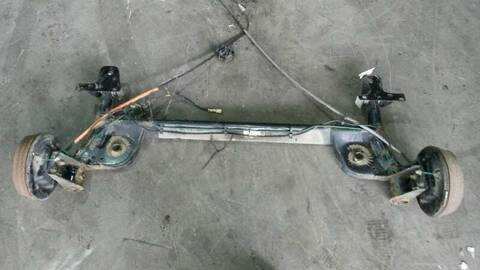 Foto 3ª: Puente Trasero Renault Clio 1.5 DCI DIESEL 64CV 47KW (2005)