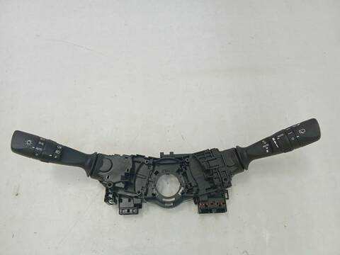 Foto 1ª: Mando Multifuncion Toyota Auris 1.6 D4-D WWE185_) 112CV 82KW [N47 C16 A] (2016)