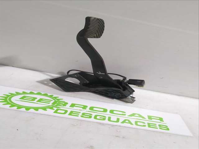 Foto 2ª: Pedal Freno Hyundai i30 1.6 CRDI 90CV 66KW [D4FB] (2010)