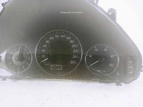 Foto 2ª: Cuadro de Instrumentos Mercedes Clase E 180 VERSION INDEFINIDA (2002)