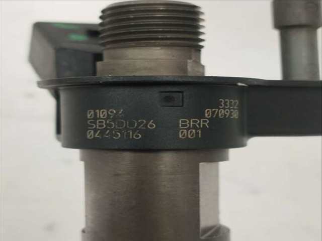 Foto 3ª: Inyectores Bmw Serie 1 114 120D COUPE 177CV 130KW [N47D20A] (2008)