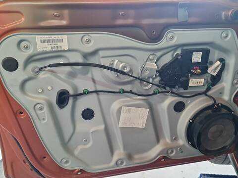 Elevalunas Eléctrico Delantero Izquierdo Volkswagen Touran 1.9 TDI 105CV 77KW