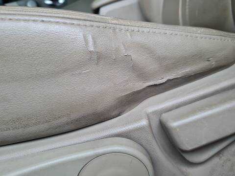Foto 4ª: Asiento Delantero Izquierdo Renault Koleos BOSE EDITION 150CV 110KW [M9RD8] (2009)
