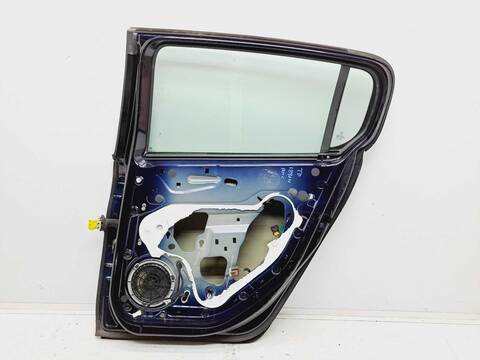 Foto 4ª: Puerta Trasera Derecha Peugeot 308 ACTIVE 92CV 68KW [9H06] (2013)