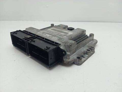 Foto 2ª: Centralita Motor ECU Ford Focus TREND 125CV 92KW [M1DA] (2012)
