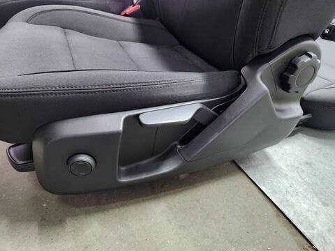 Foto 3ª: Asientos Traseros Volvo XC 40 MOMENTUM PRO 2WD 163CV 120KW [B3154T2] (2020)