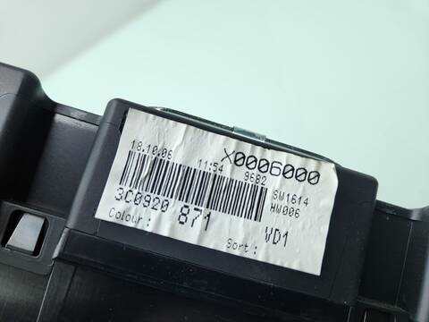Foto 4ª: Cuadro de Instrumentos Volkswagen Passat ADVANCE BERLINA 140CV 103KW [BKP] (2006)