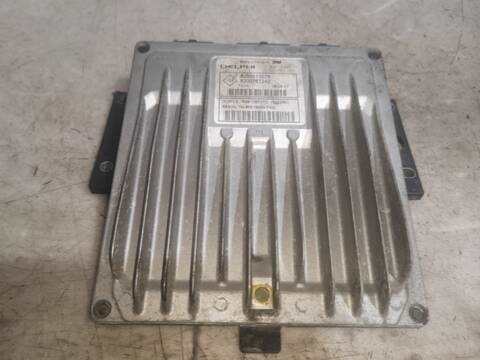 Foto 2ª: Centralita Motor ECU Renault Clio K9K740 (2008)