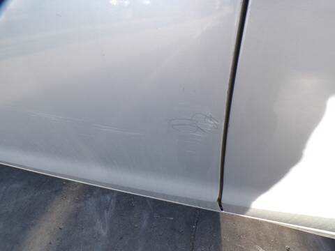 Foto 2ª: Puerta Delantera Izquierda Ford Fiesta KVJA (2011)