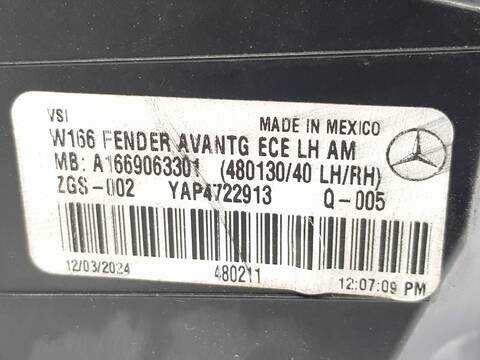 Foto 3ª: Piloto Trasero Izquierdo Mercedes Clase ML 350 3.0 V6 CDI 258CV 190KW AUT. 166.004) W166) OM642 (2011)