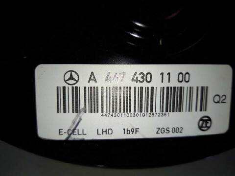 Foto 3ª: Servofreno Mercedes Clase V 200 2.1 CDI CAT 136CV 100KW (2014)