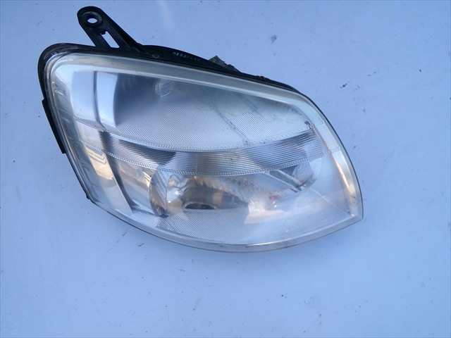 Faro Derecho Peugeot Partner 2.0 HDI 2002-2008