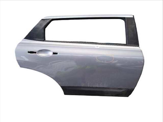 Foto 3ª: Puerta Trasera Derecha Nissan Qashqai 2.0 DCI A LAS 4 RUEDAS (2006)