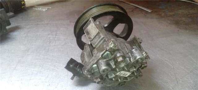 Foto 3ª: Bomba Servodireccion Ford Tourneo 1.8 TDCI [RWPA]