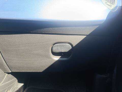 Guantera Fiat Panda POP 69CV 51KW
