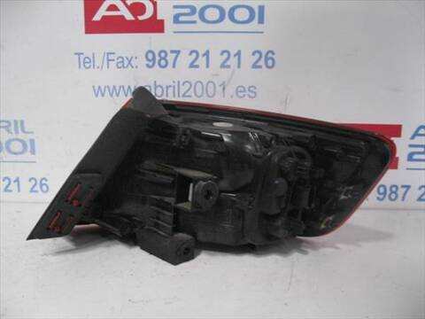 Foto 2ª: Piloto Trasero Izquierdo Audi A3 1.6 TDI AMBIENTE 105CV 77KW [D/ CLH] (2013)