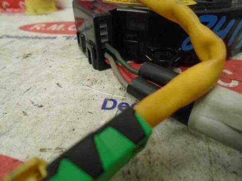 Foto 2ª: Anillo Airbag Kia Carens 2.0 CRDI EX MONOVOLUMEN 113CV 83KW [D4EA] (2006)