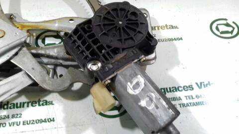 Foto 2ª: Elevalunas Eléctrico Delantero Derecho Mercedes Clase ML 270 2.7 CDI 20V CAT W163) [612963] (2003)