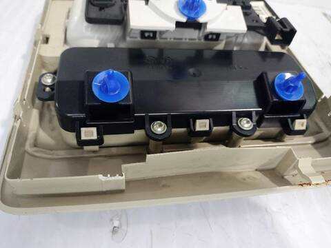 Foto 3ª: Luz Interior Land Rover Discovery TDV6 HSE AUT. 245CV [306DT] (2009)