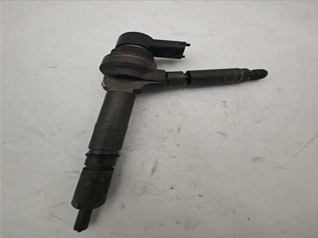 Foto 2ª: Inyectores Opel Astra 1.7 SPORT [1.7 LTR. - 74 KW 16V CDTI] [Z 17 DTH / LPZ]