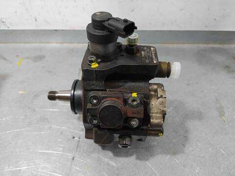 Foto 2ª: Bomba Inyeccion Hyundai ix35 1.7 CRDI CAT 116CV 85KW (2010)