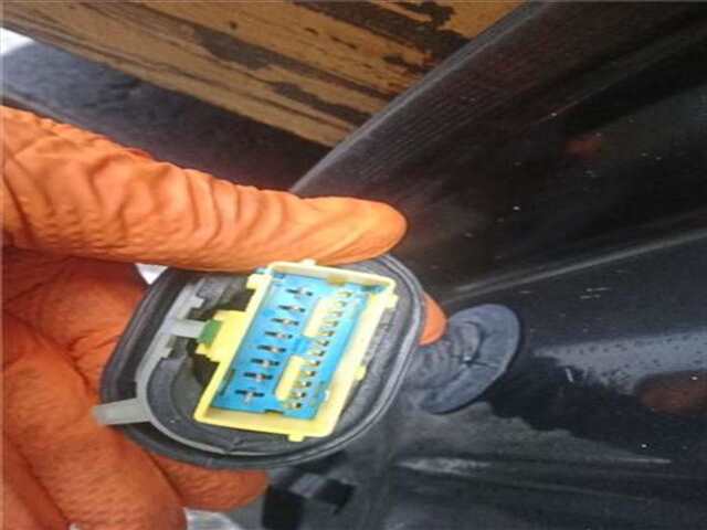 Foto 3ª: Puerta Trasera Derecha DS 7 1.5 PERFORMANCE LINE [1.5 LTR. - 96 KW BLUE-HDI FAP] [YHZ / DV5RC]