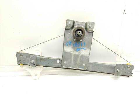 Elevalunas Manual Trasero Derecho Renault Clio 90CV 66KW