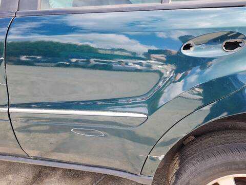 Foto 2ª: Puerta Trasera Izquierda Mercedes Clase ML 320 3.0 CDI W164) 224CV 165KW 164.122) [OM642940] (2006)