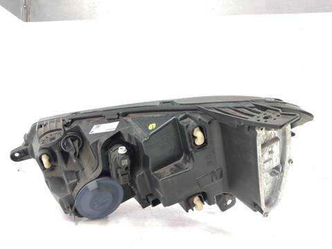Foto 1ª: Faro Derecho Dacia Sandero 91 CV 67KW [H4D470 H4D] (2025)